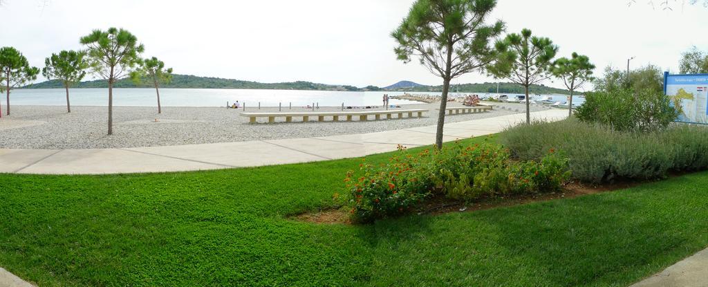Apartments Vodice Srima Quarto foto
